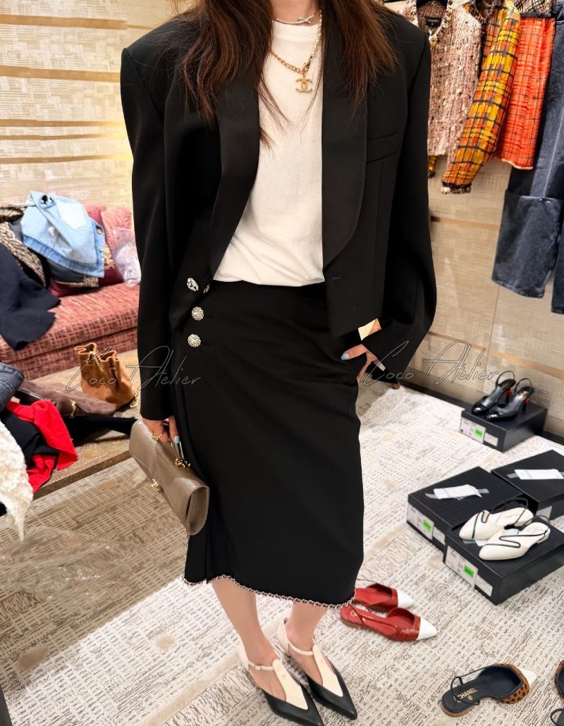 CC back-logo chain skirt