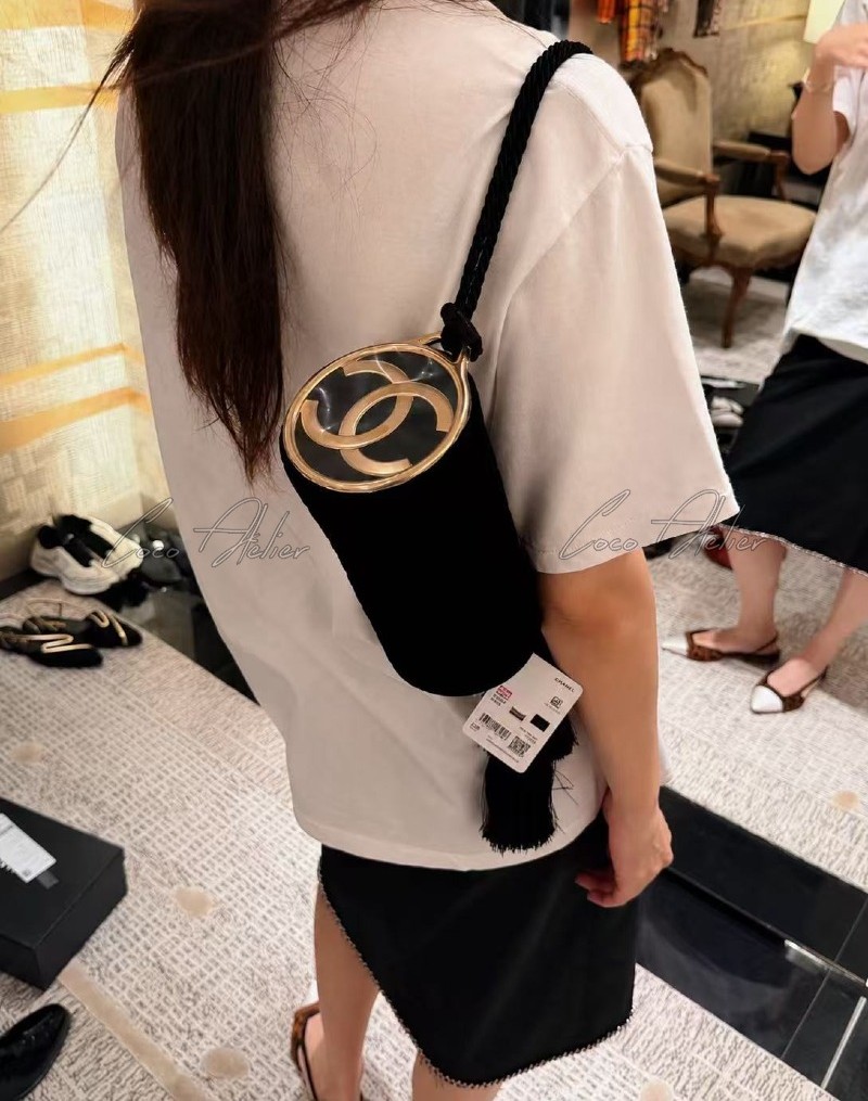 Velvet cylinder bag