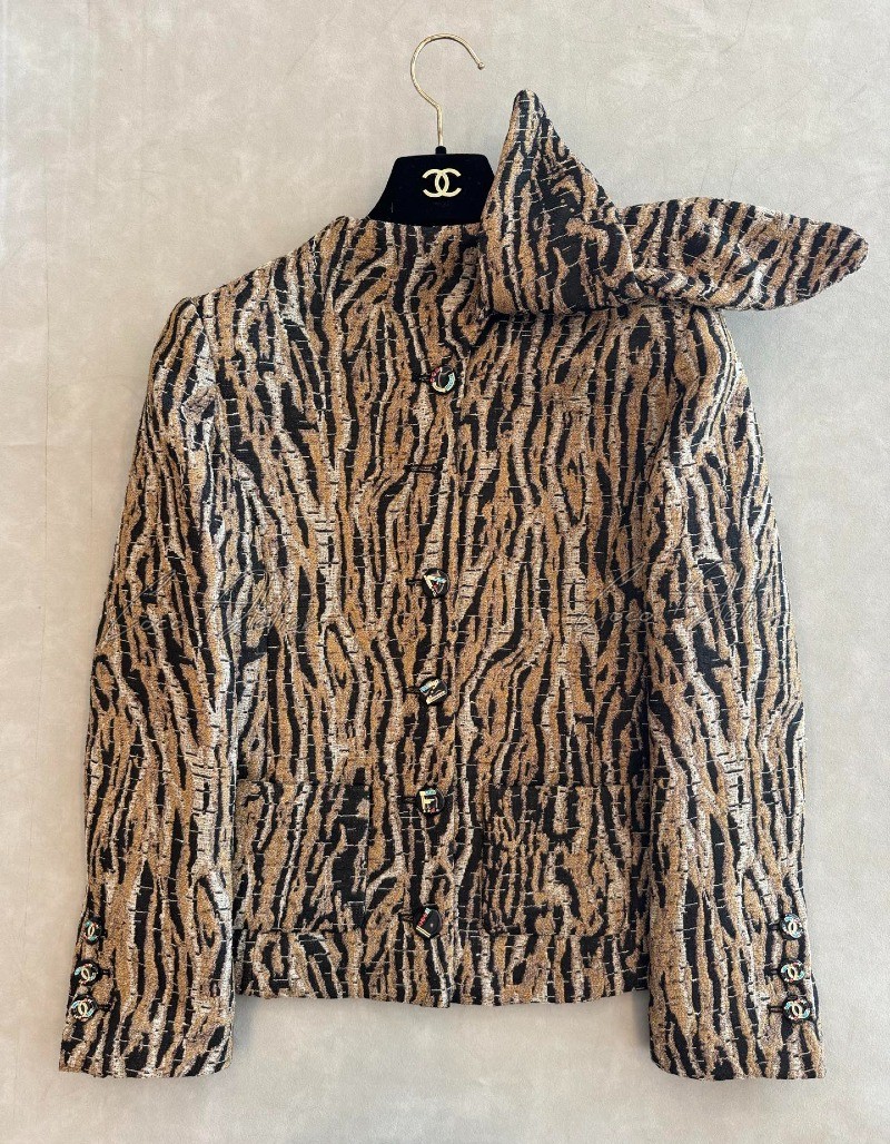 CC leopard jacket