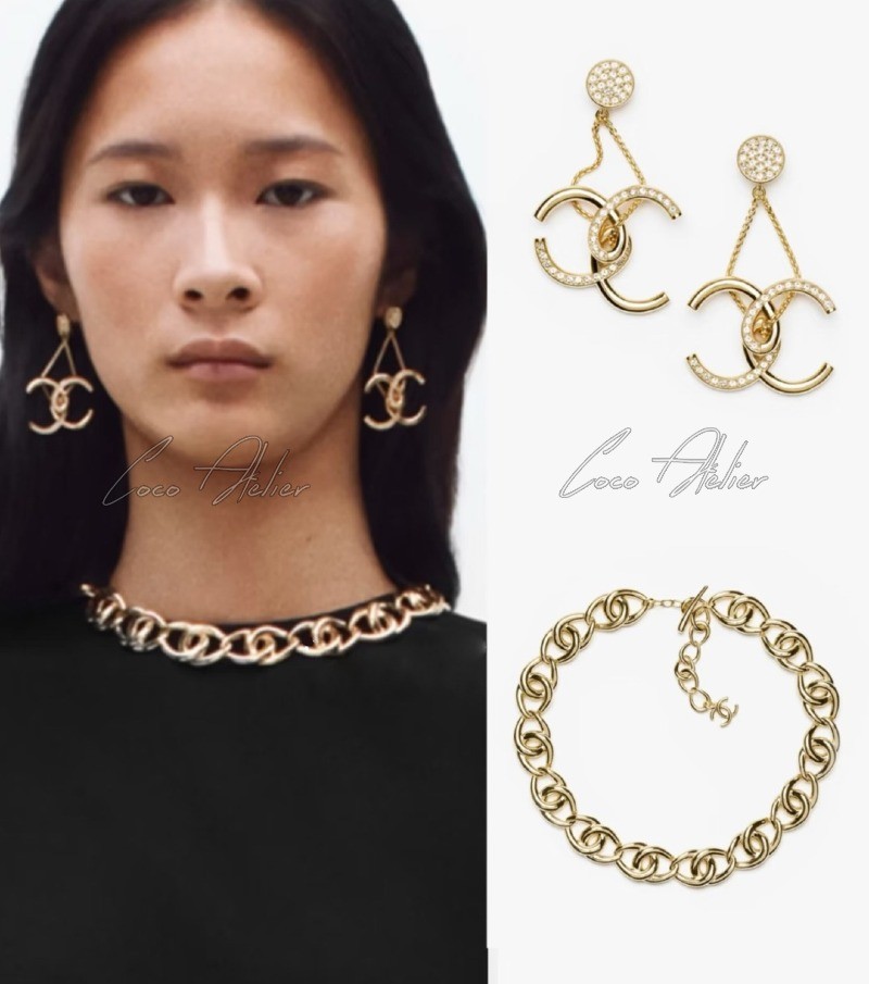 CC Necklace