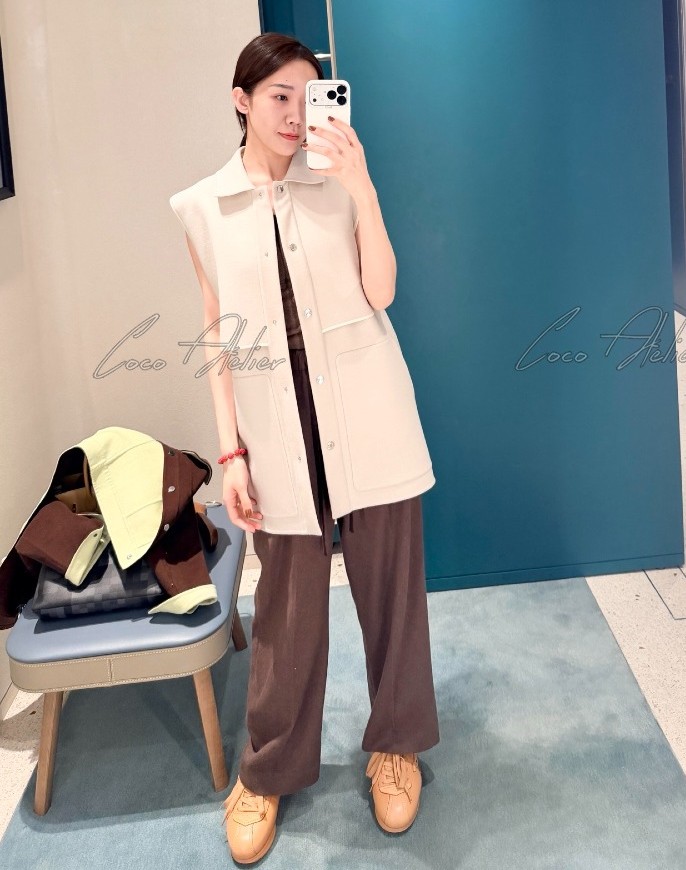 HE Cashmere Vest Jacket