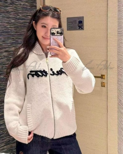 LV Knit zip-up