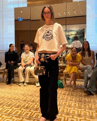 LV Cropped T-shirt